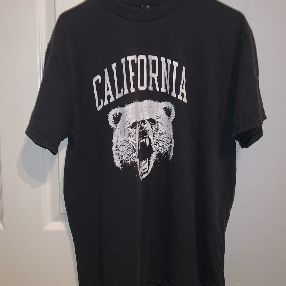 Brandy Melville California Tee